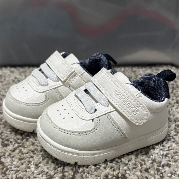 Carter's Other - Carter’s Baby Shoes Size 2M White